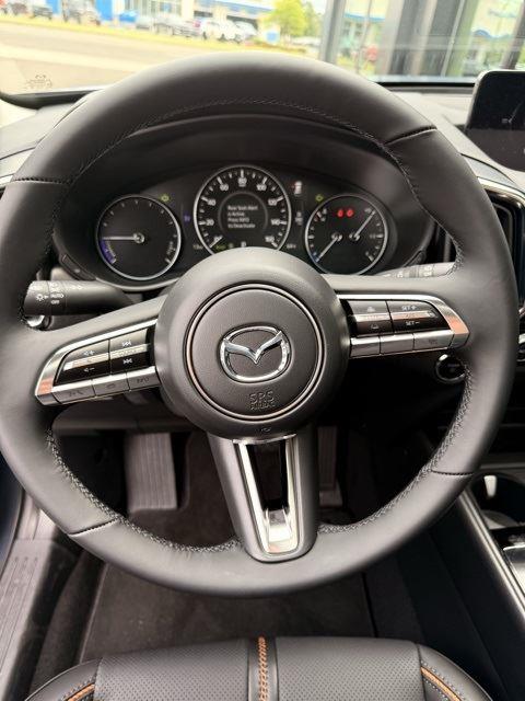 2025 Mazda CX-50 Premium Plus photo 8