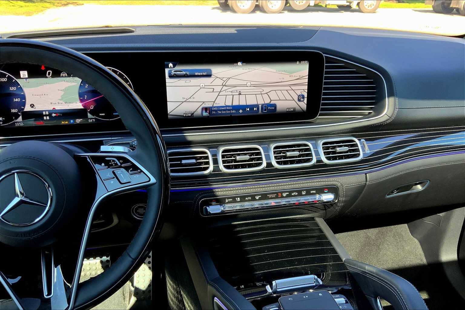 2026 Mercedes Benz GLS 580 4MATIC photo 6