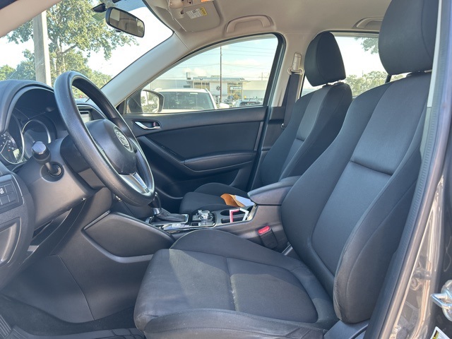 2016 Mazda CX-5 Sport photo 2