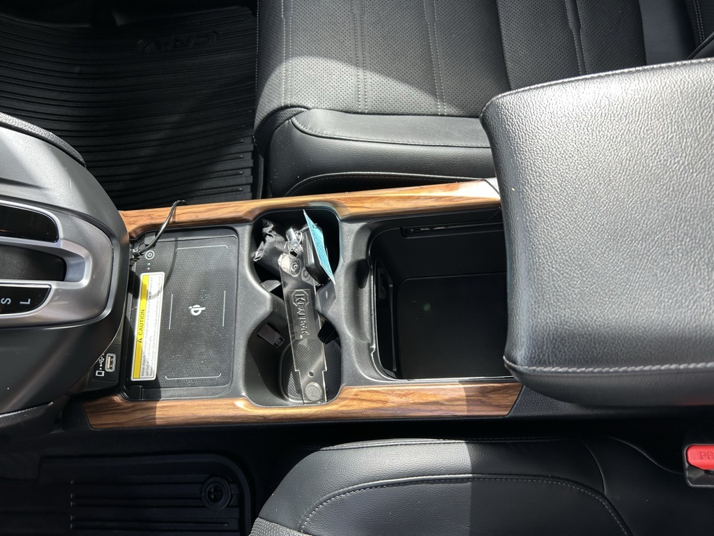 2021 Honda CR-V Touring photo 17