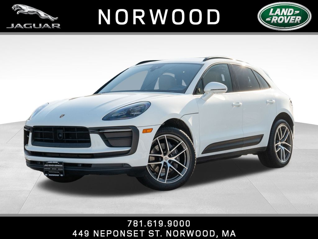 2023 Porsche Macan Base's photo
