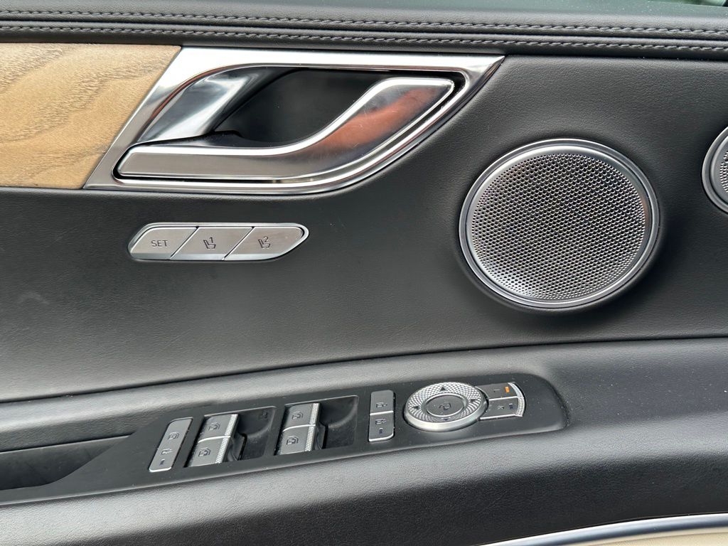 2022 Genesis GV80 3.5T AWD photo 17