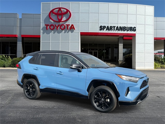 2022 Toyota RAV4 XSE's photo