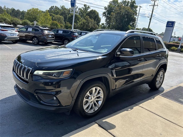 2019 Jeep Cherokee Latitude photo 3