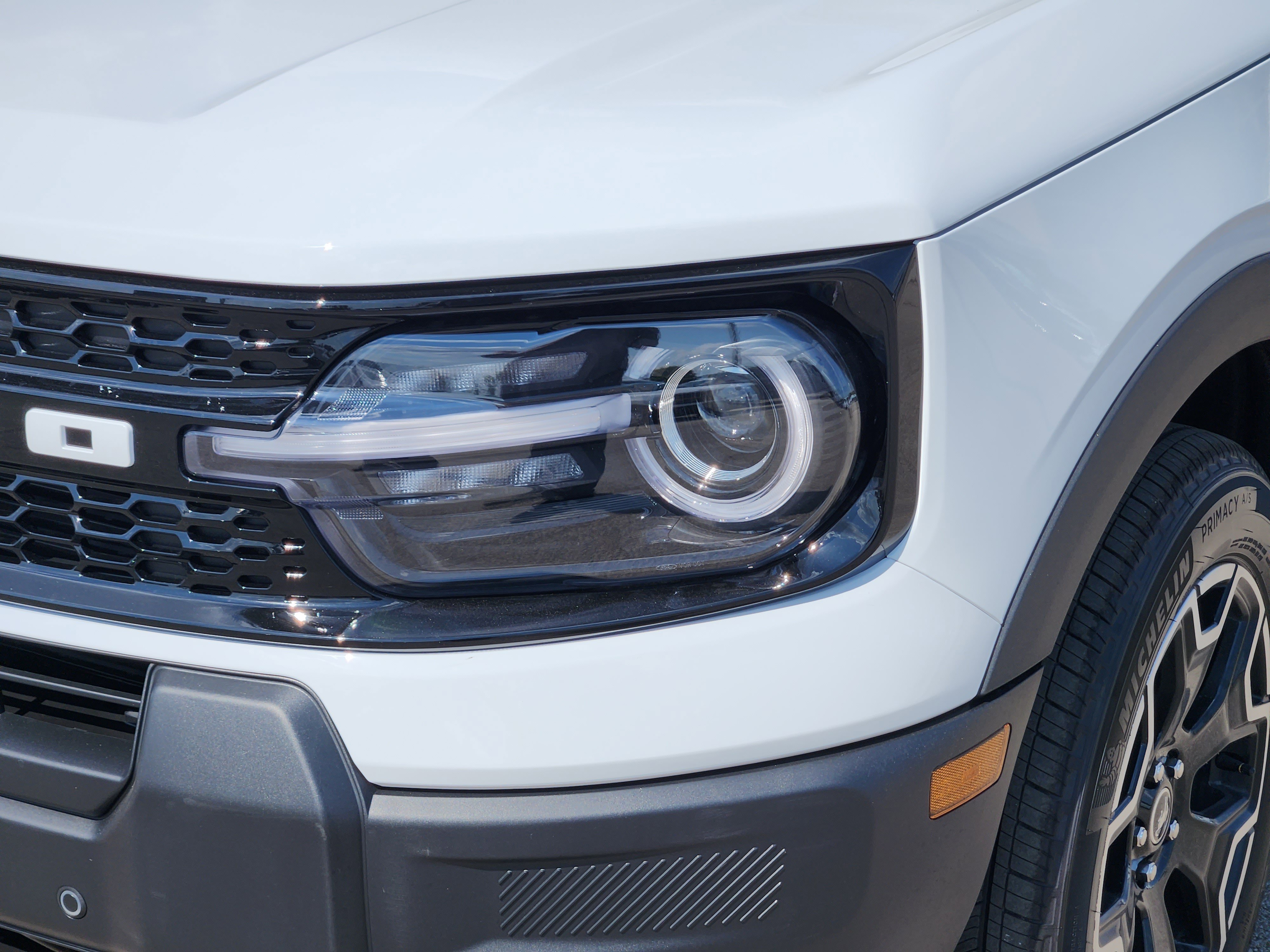 2025 Ford Bronco Sport Outer Banks photo 2