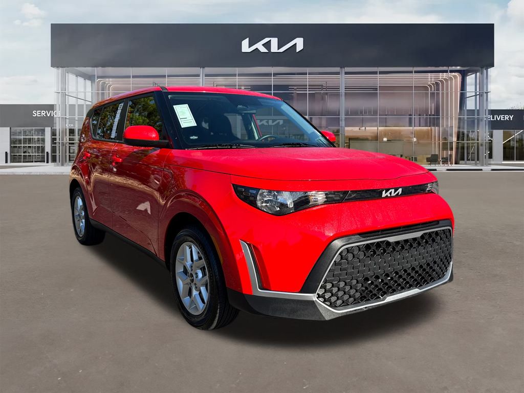 2024 Kia Soul LX