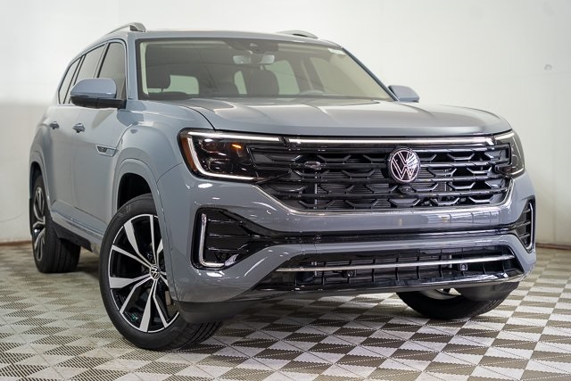 2025 Volkswagen Atlas SEL Premium R-Line photo 5