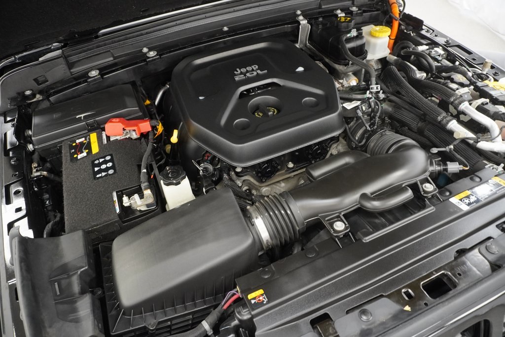 2021 Jeep Wrangler Unlimited Sahara High Altitude 4xe photo 35