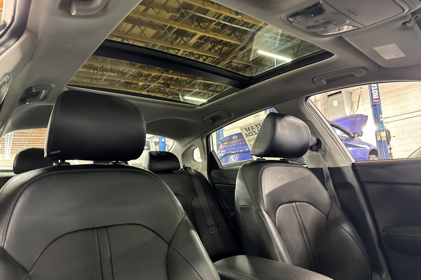 2019 Kia Optima Plug-In Hybrid EX photo 12