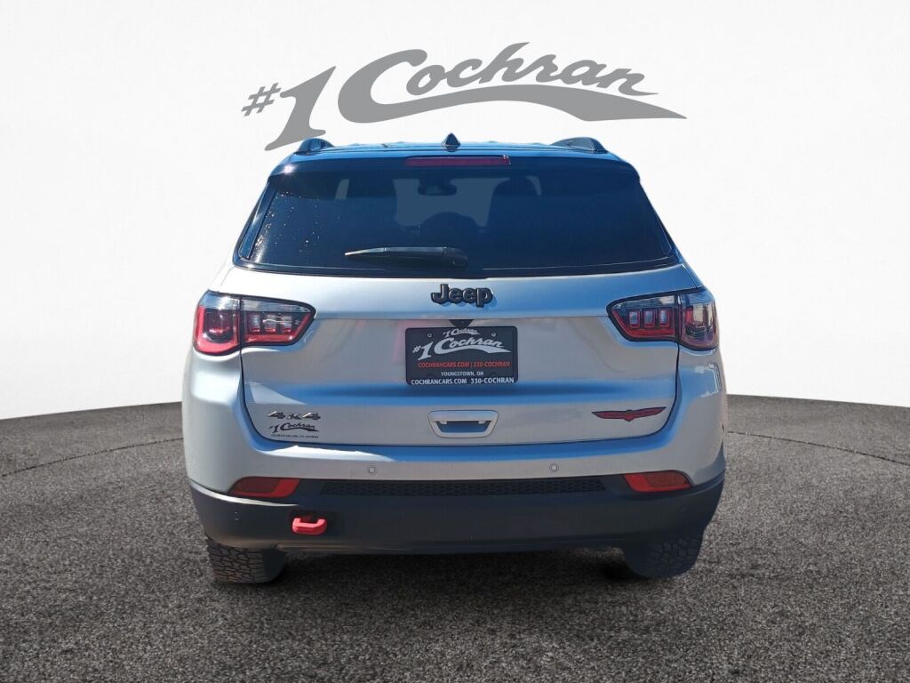 2024 Jeep Compass Trailhawk photo 6