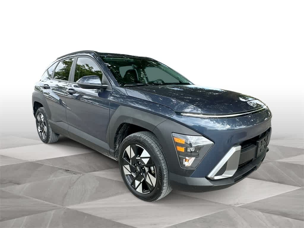 2024 Hyundai Kona SEL photo 2