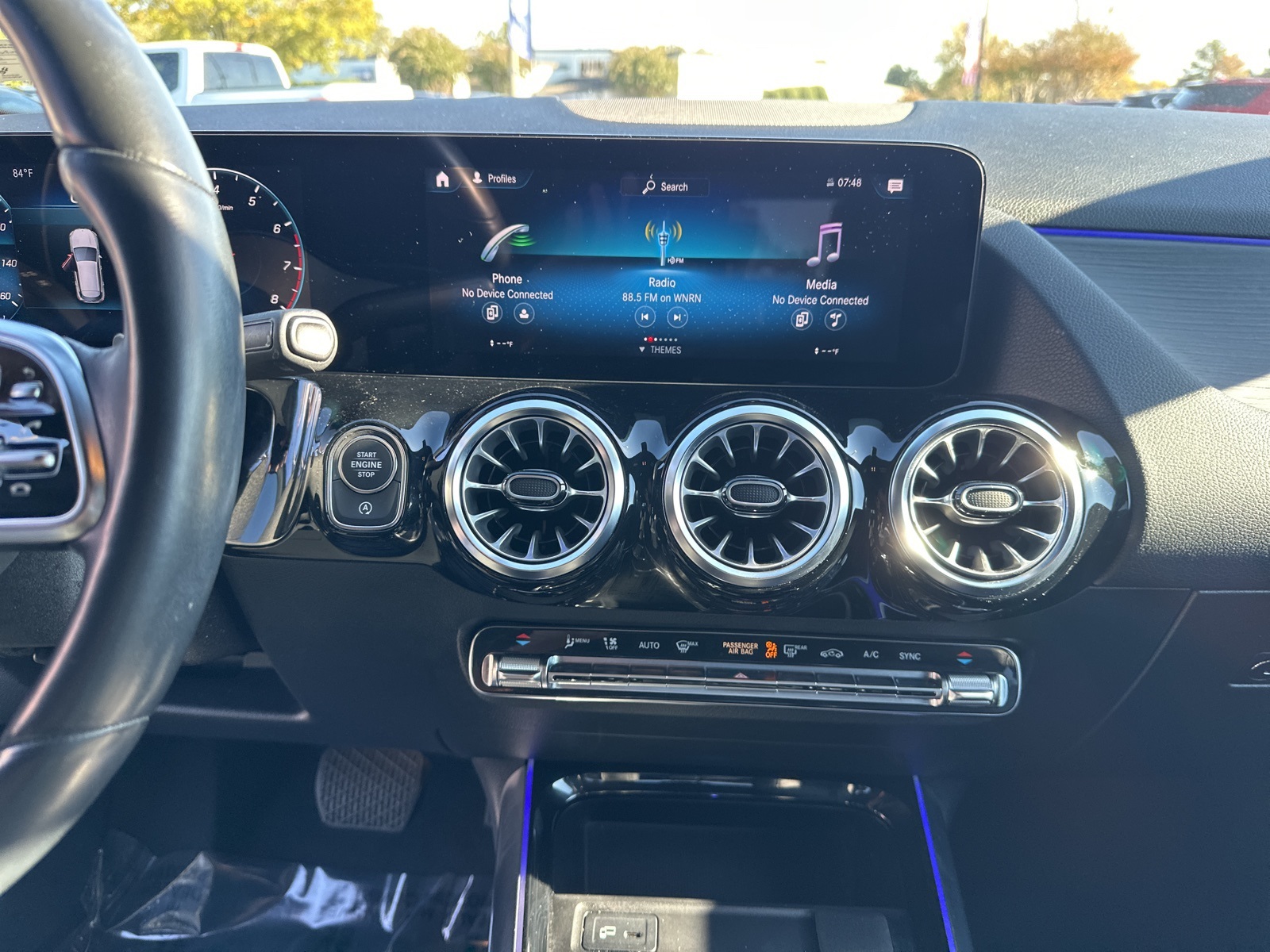 2023 Mercedes Benz GLA 250 4MATIC photo 4