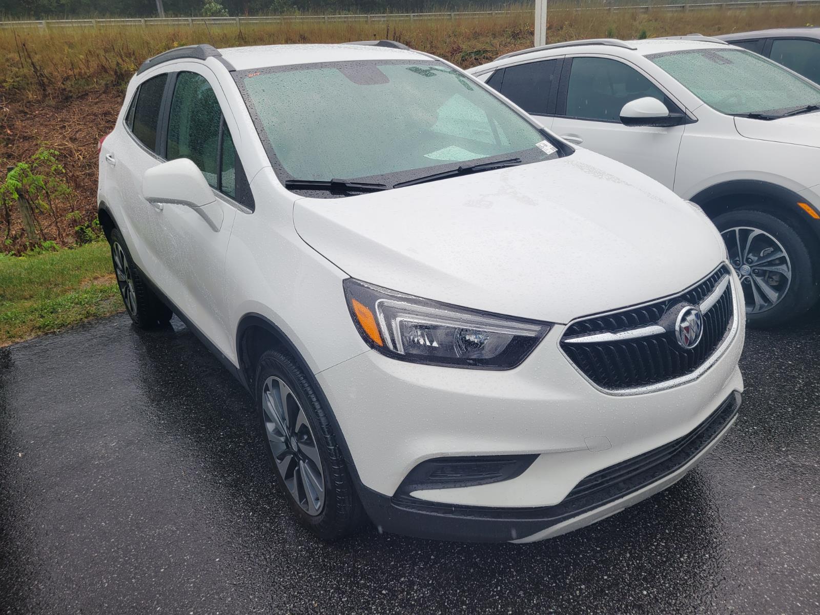 2021 Buick Encore Preferred photo 2