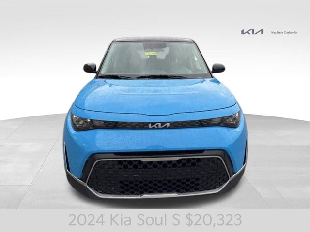 2024 Kia Soul S photo 2