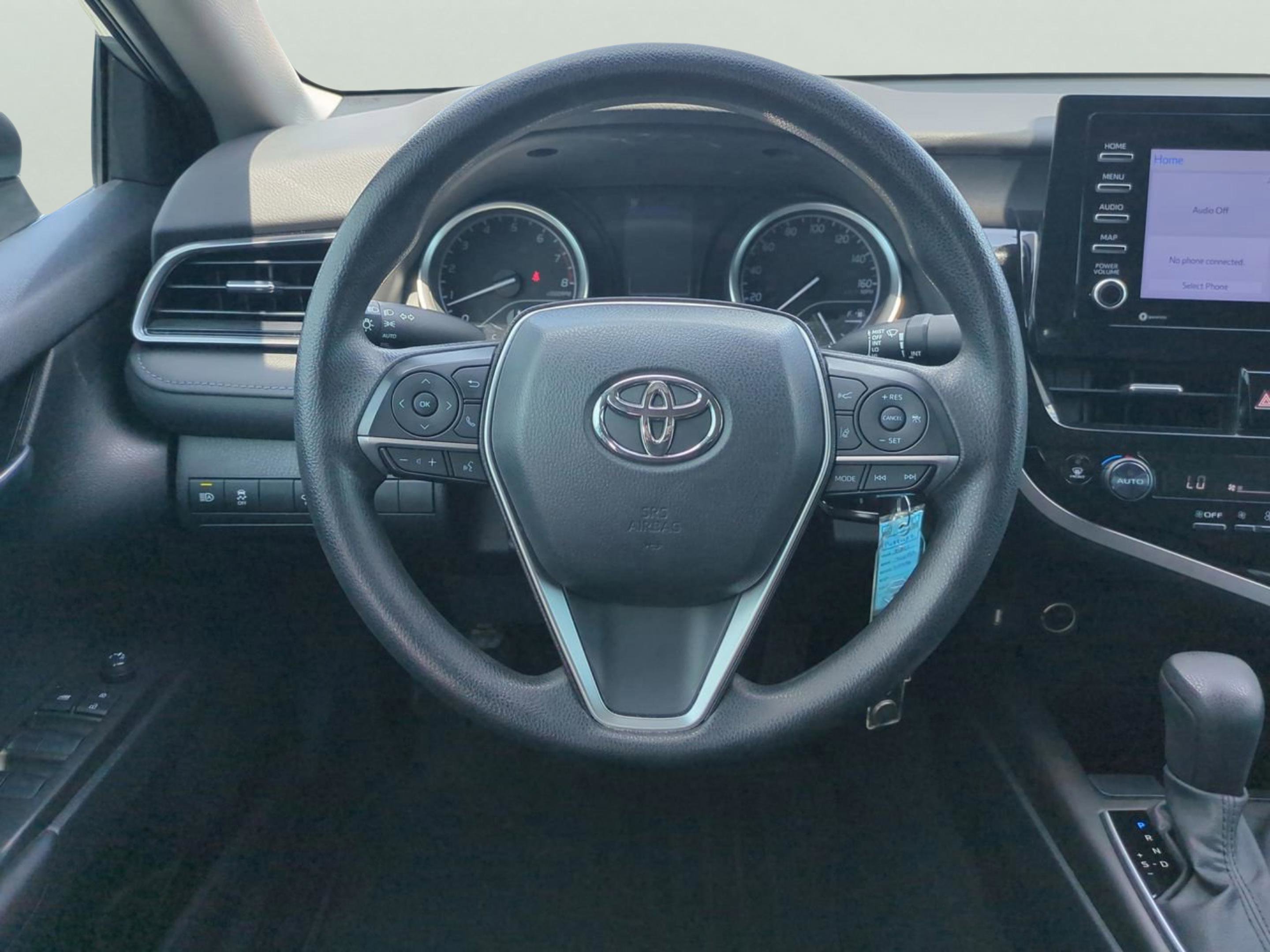 2023 Toyota Camry LE photo 16