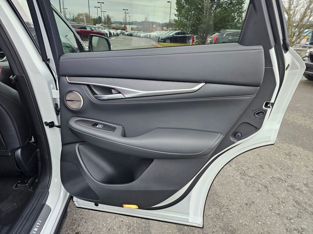 2025 Infiniti QX55 Sensory photo 16