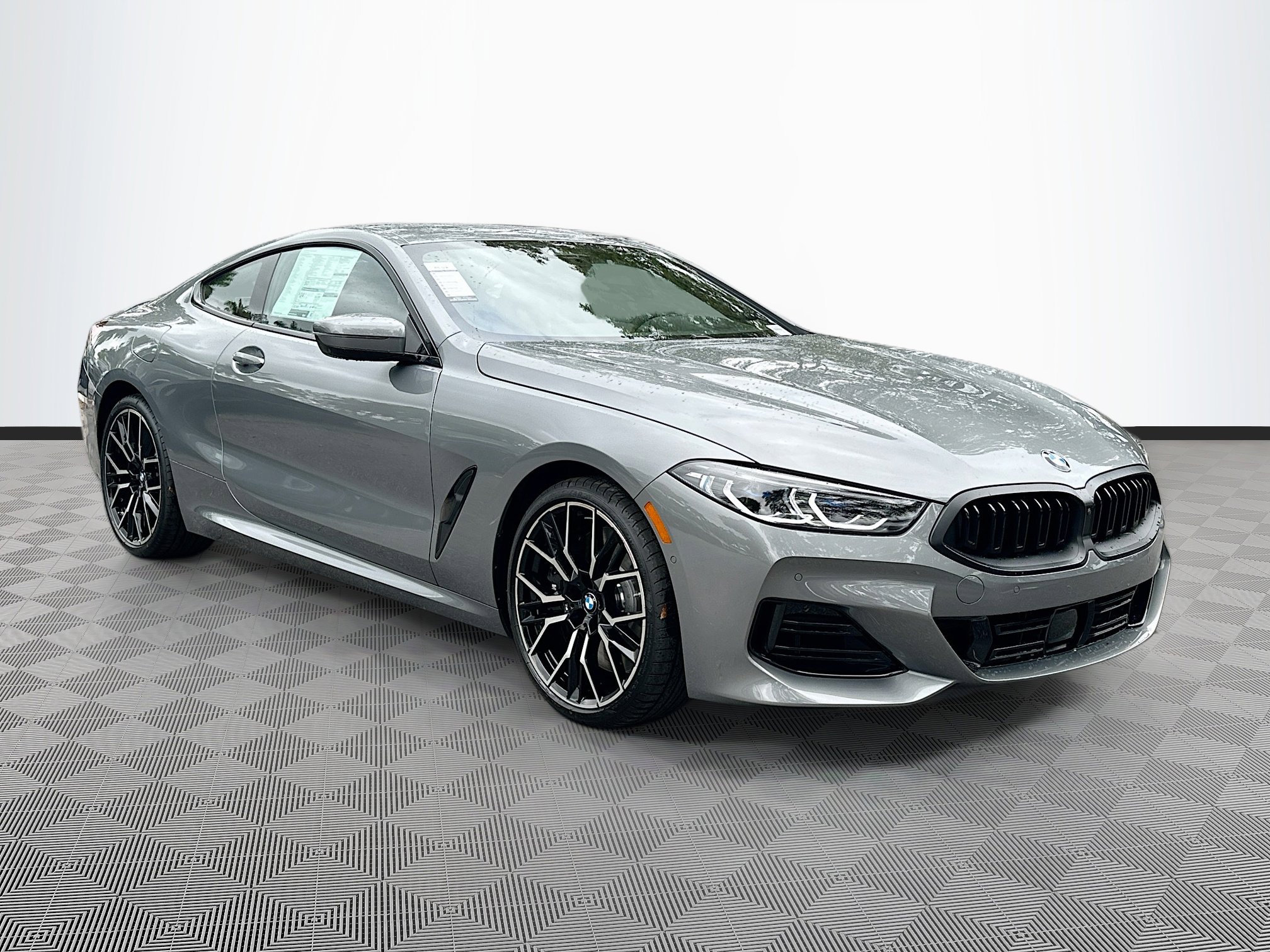 2026 BMW 8 Series 840i's photo