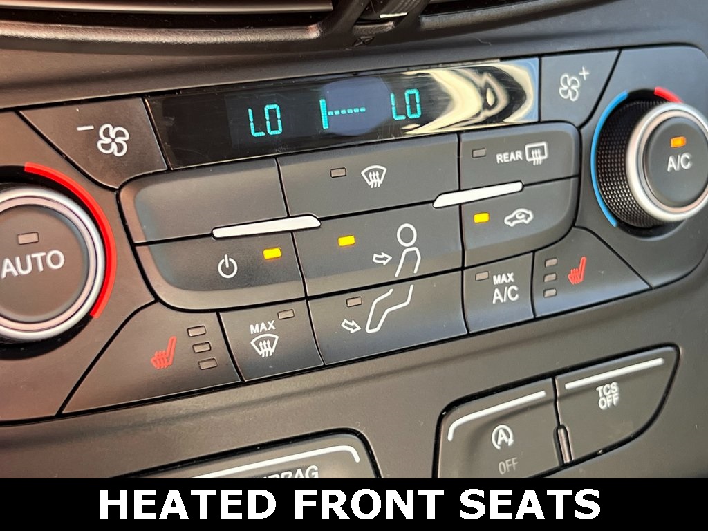 2019 Ford Escape SE photo 3