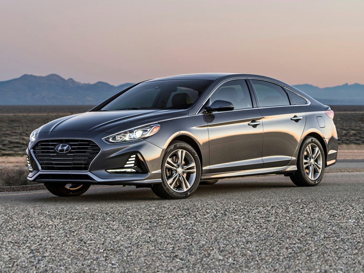 2019 Hyundai Sonata SE's photo