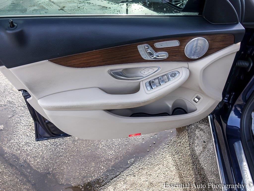 2019 MERCEDES-BENZ C-CLASS - Image 19