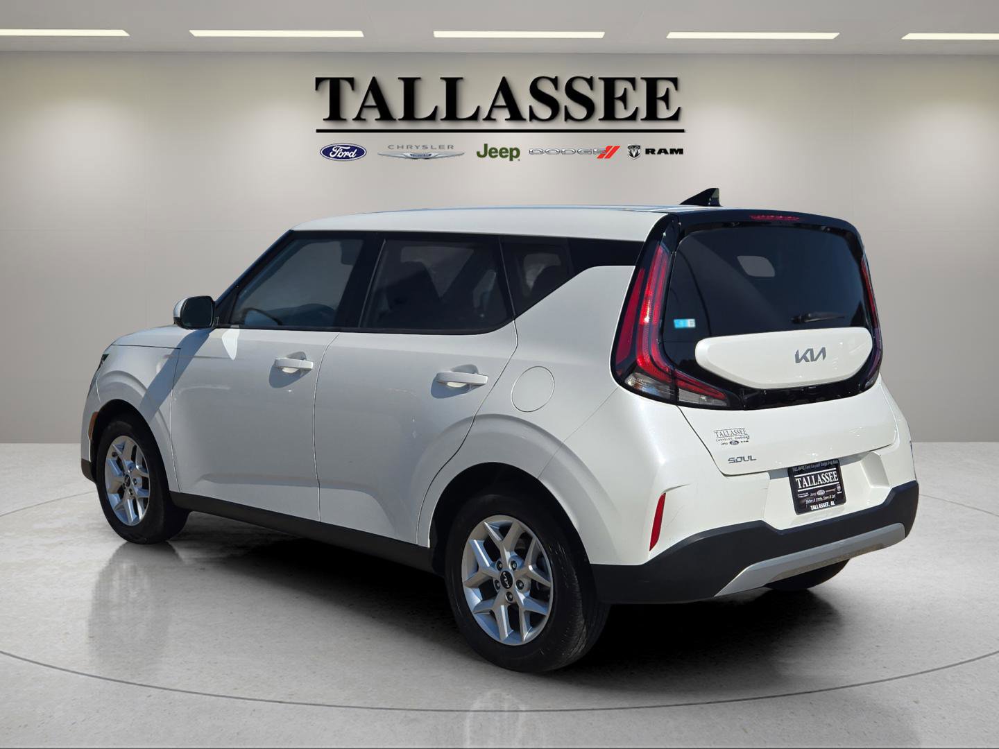 2024 Kia Soul LX photo 11