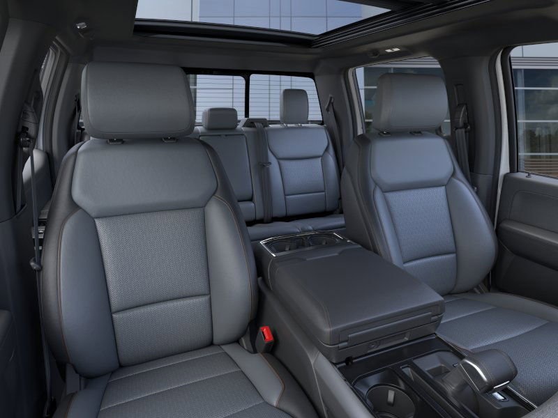 2025 Ford F-150 Lightning Lariat photo 10