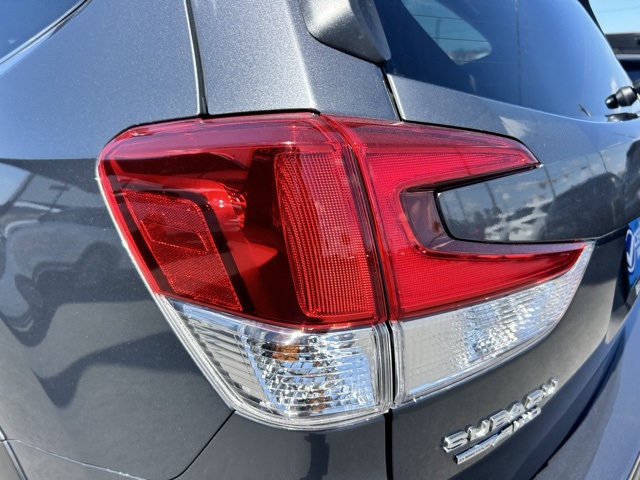 2022 Subaru Forester Limited photo 6