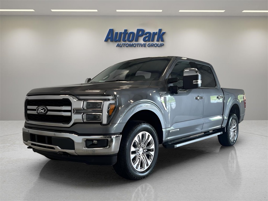 2025 Ford F-150 Lariat photo 3
