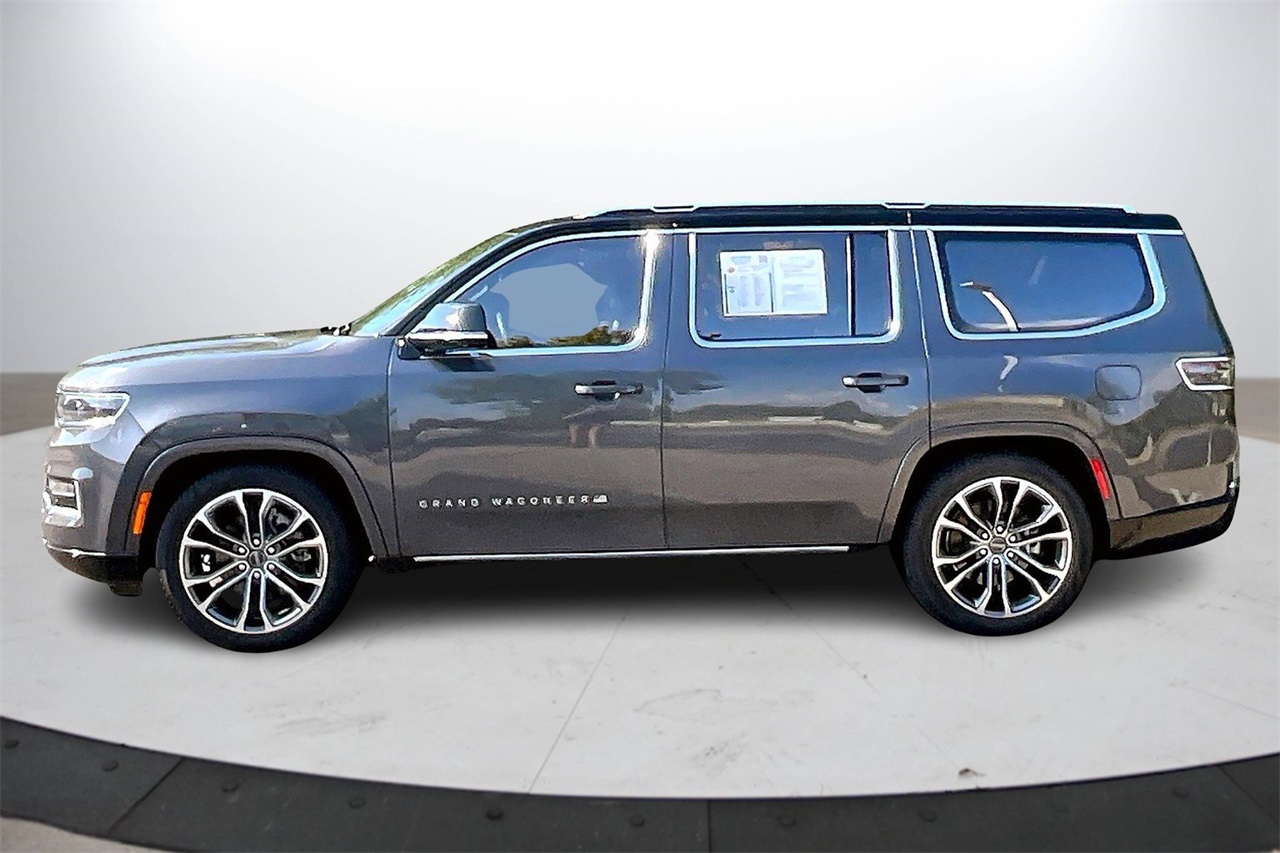 2024 Jeep Grand Wagoneer III photo 5