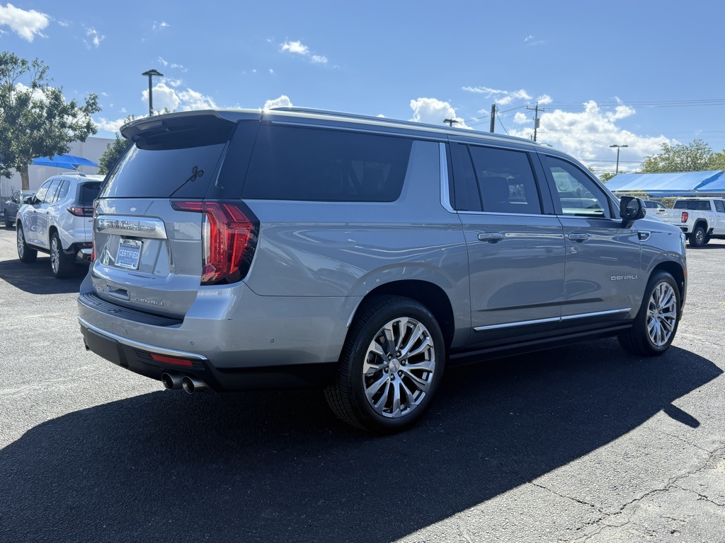 2024 Gmc Yukon XL Denali photo 2