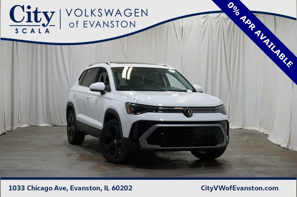 2025 Volkswagen Taos SEL's photo