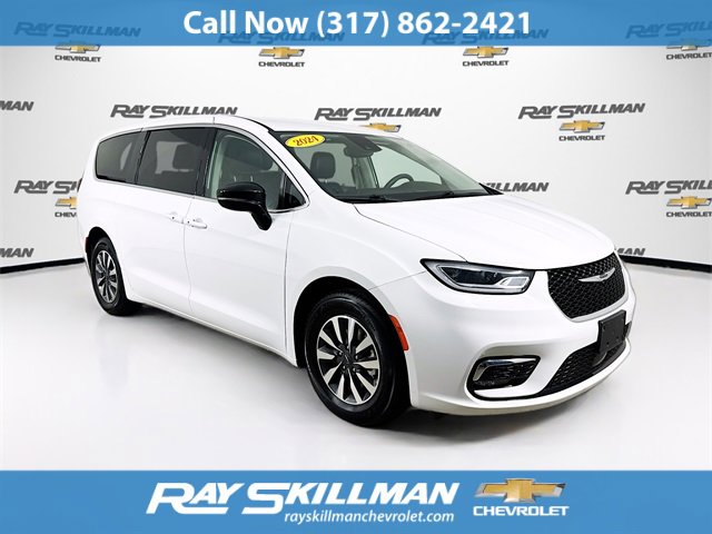 2024 Chrysler Pacifica PHEV
