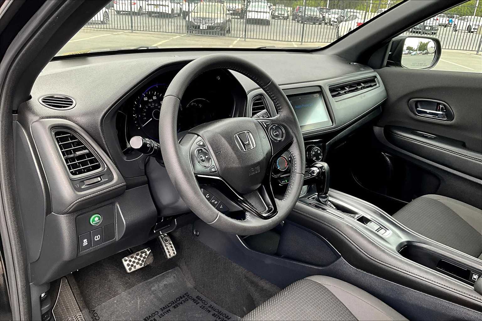 2022 Honda HR-V Sport photo 17