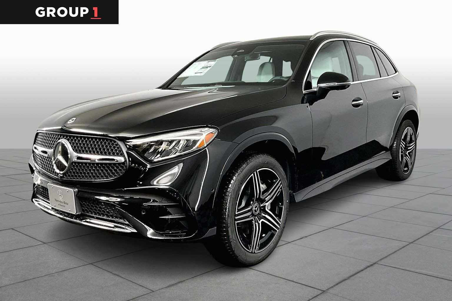 2026 Mercedes-Benz GLC Base's photo