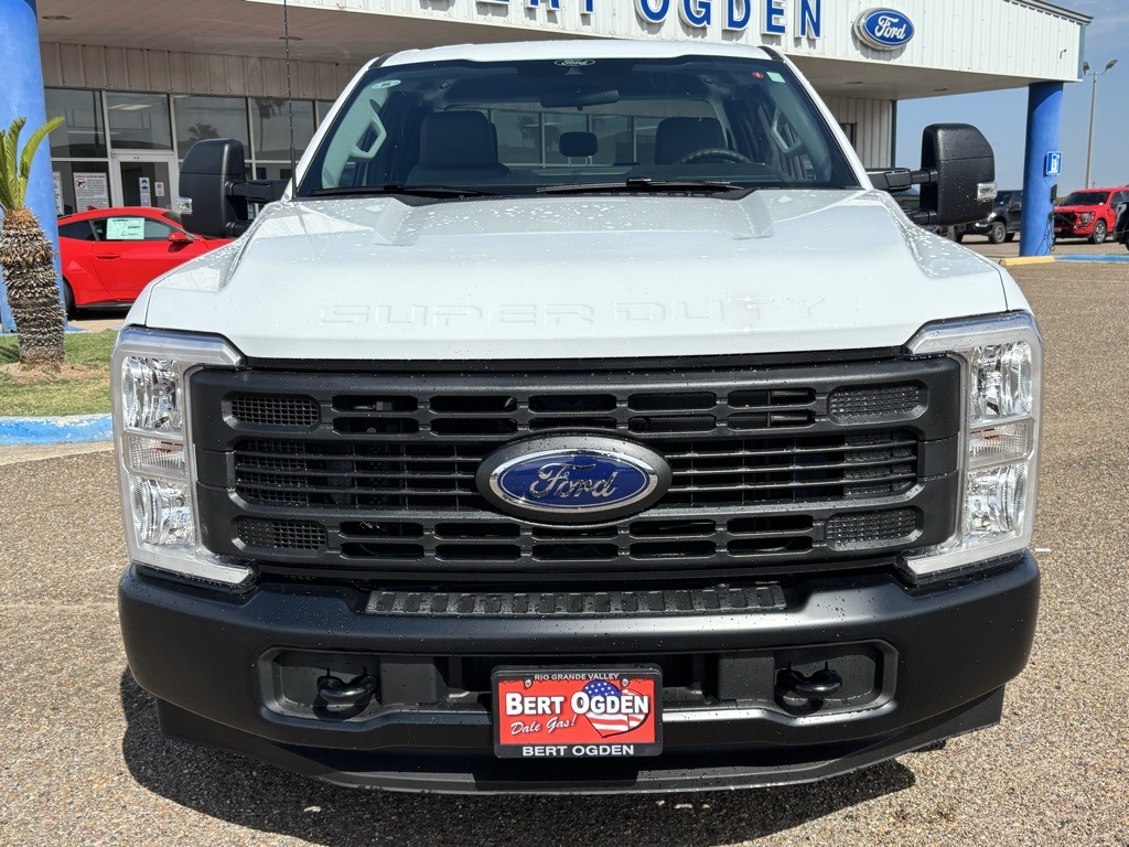 2026 Ford F-350 XL photo 2