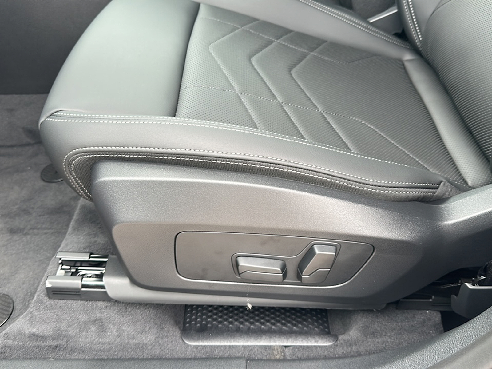 2025 Bmw X1 XDrive28i photo 6