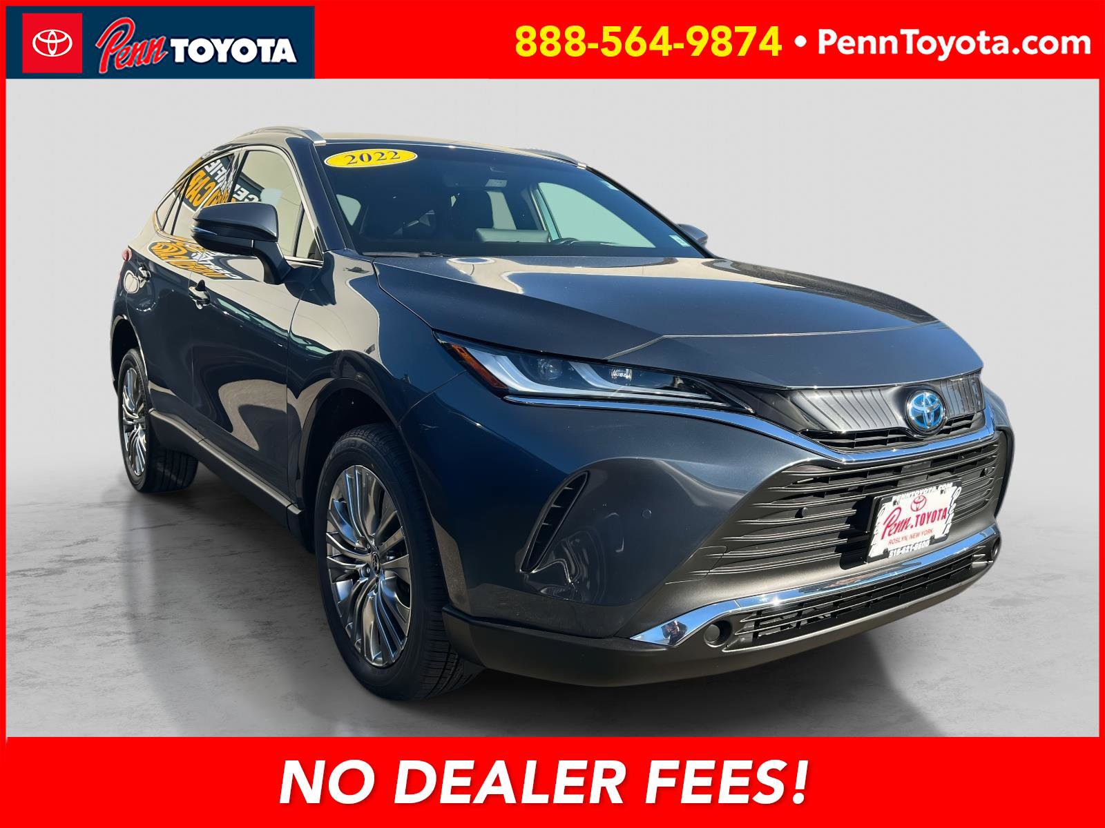 2022 Toyota Venza XLE's photo