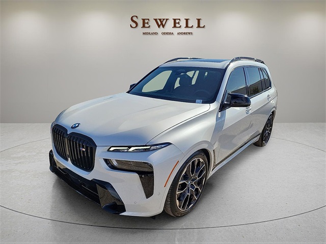 2026 BMW X7 M60i's photo