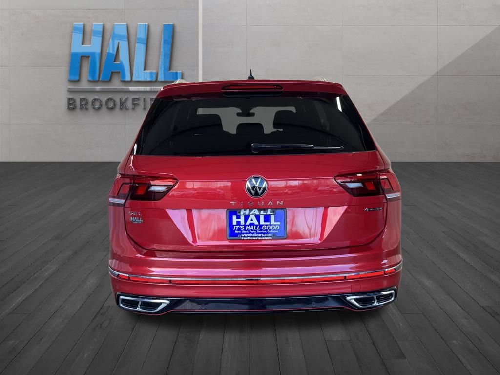 2024 Volkswagen Tiguan SEL R-Line Black photo 4