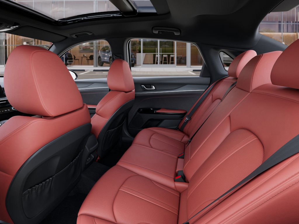 2025 Kia K5 GT-Line photo 17