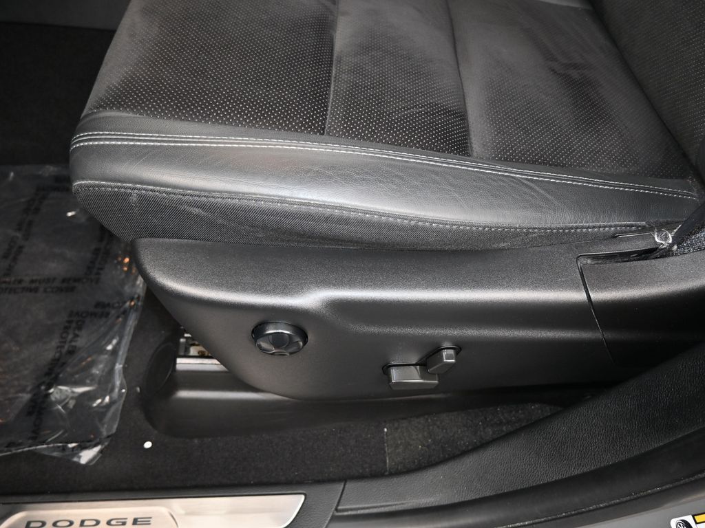 2022 Dodge Durango GT Plus photo 11