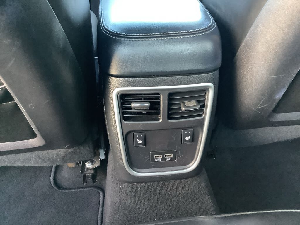 2021 Dodge Charger SXT photo 29
