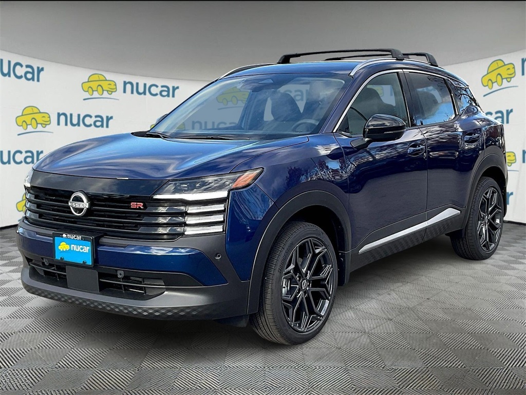 2026 Nissan Kicks SR photo 3