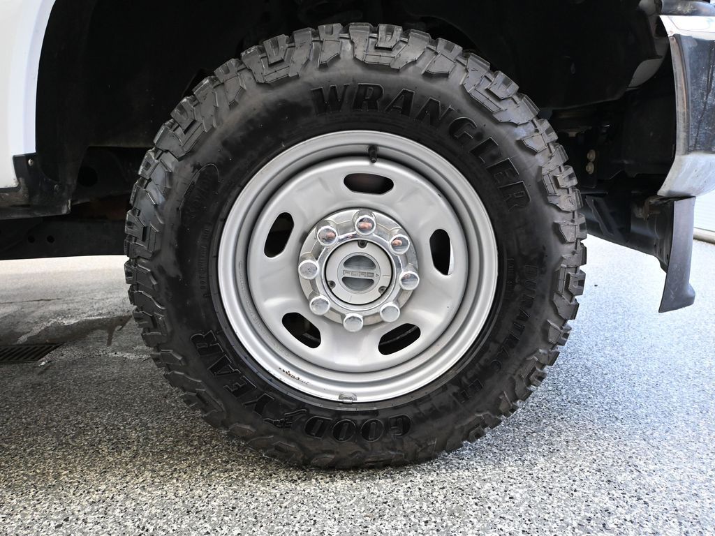 2022 Ford F-250 photo 12