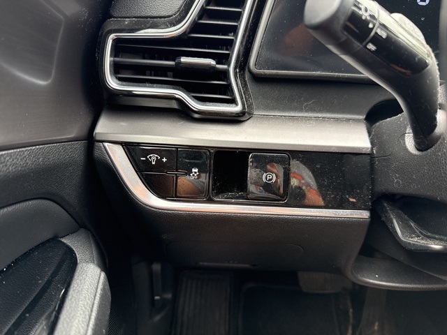 2023 Kia Sportage EX photo 21