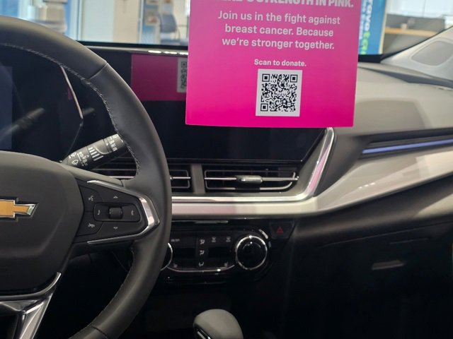 2026 Chevrolet Trax LT photo 3