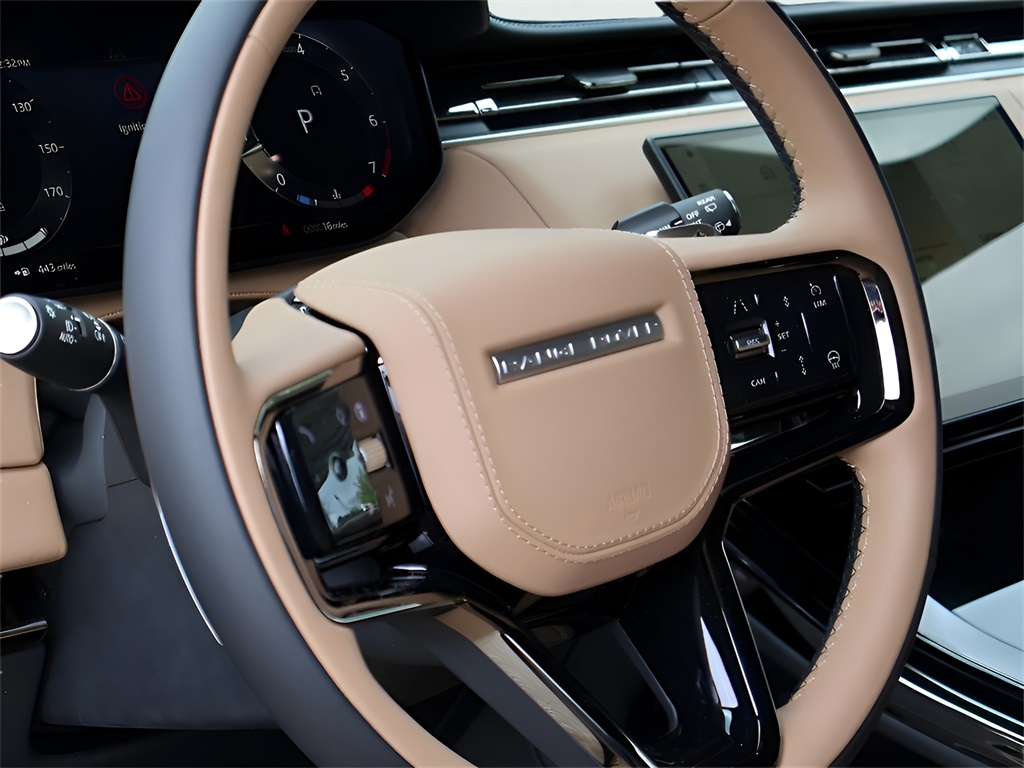 2025 Land Rover Range Rover Sport SE photo 15