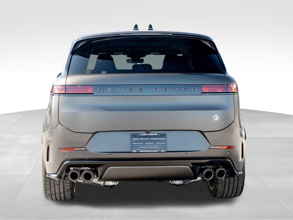 2025 Land Rover Range Rover Sport photo 5