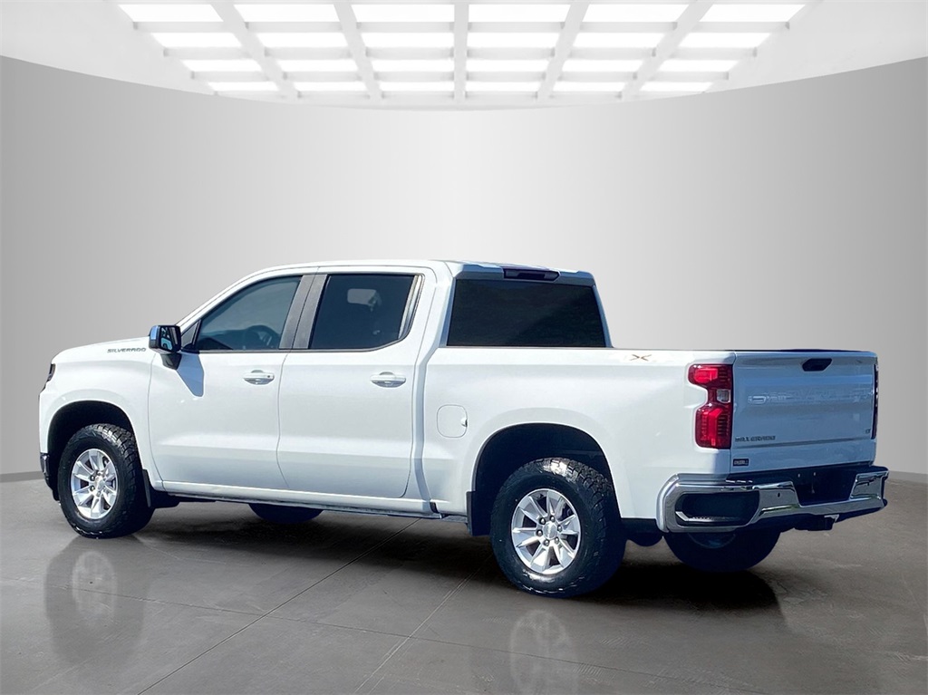 2019 Chevrolet Silverado 1500 LT photo 3