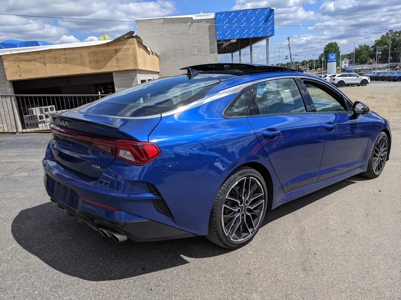 2023 Kia K5 GT photo 2